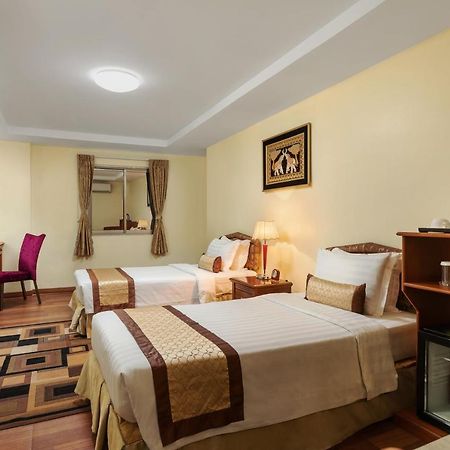 Grand Palace Hotel Yangon Exterior foto