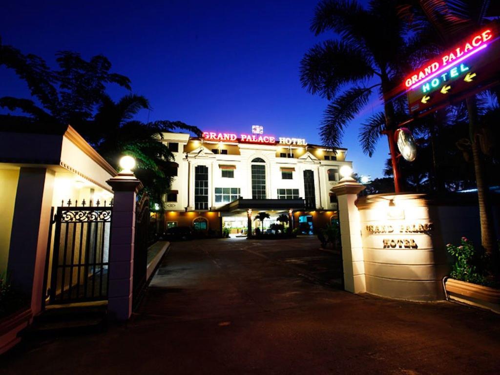 Grand Palace Hotel Yangon Exterior foto